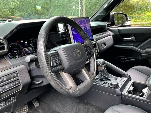 Used 2024 Toyota Tacoma Limited AWD/4WD image 14