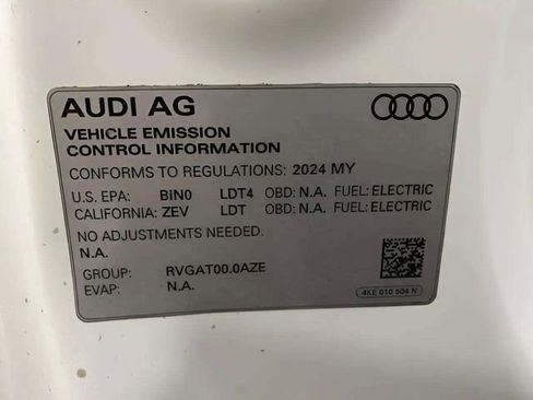 Used 2024 Audi Q8 e-tron Prestige w/ Prestige Package image 95