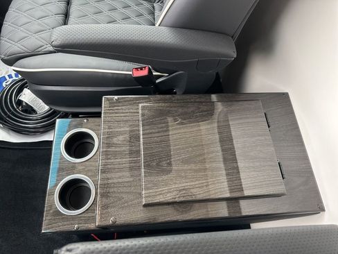 Used 2023 Mercedes-Benz Sprinter 3500 image 43