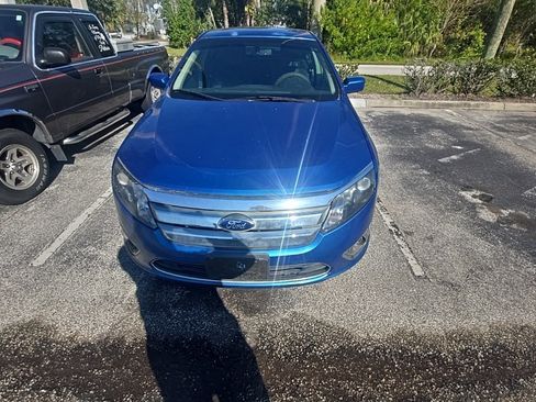 Used 2012 Ford Fusion SEL image 2