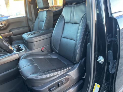 Used 2020 Chevrolet Silverado 1500 High Country image 9