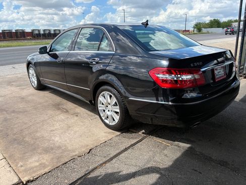 Used 2013 Mercedes-Benz E 350 Sedan image 21