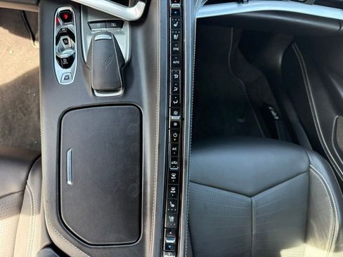 Used 2025 Chevrolet Corvette Stingray Premium Conv w/ 3LT image 27