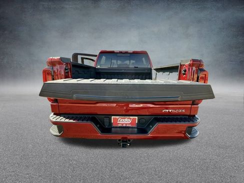 Used 2022 GMC Sierra 1500 AT4X image 33