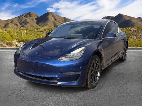 Used 2019 Tesla Model 3 Standard Range Plus RWD image 15