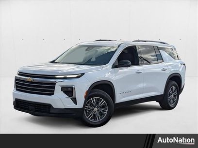 New 2025 Chevrolet Traverse LT w/ Driver Confidence Package