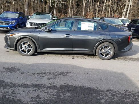 New 2025 Kia K4 LXS image 4