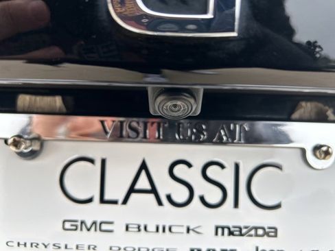 Used 2022 Nissan Rogue SV image 8