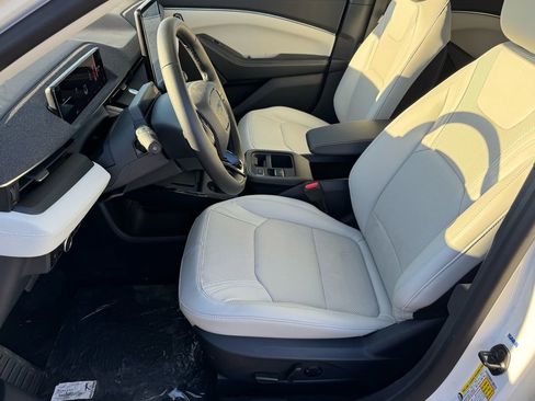 New 2026 Ford Mustang Mach-E Premium image 8