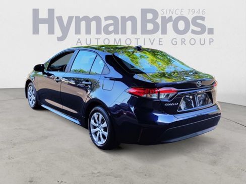Used 2023 Toyota Corolla LE FWD image 5