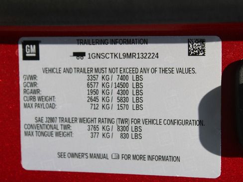 Used 2021 Chevrolet Tahoe High Country w/ Premium Package image 30