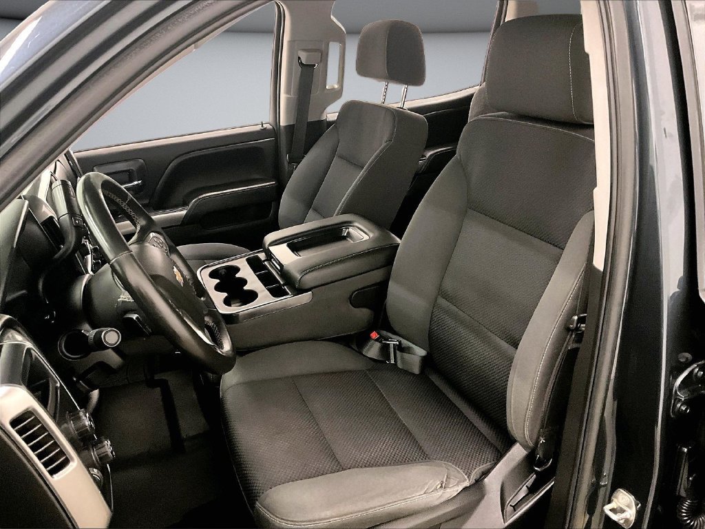 Used 2018 Chevrolet Silverado 1500 LT w/ All Star Edition AWD/4WD image 21