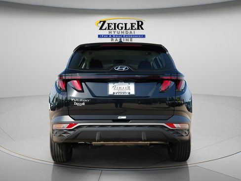 Certified 2023 Hyundai Tucson SE FWD image 6