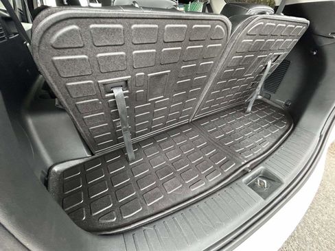 Used 2021 Kia Sorento SX image 18