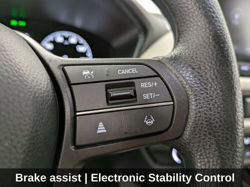 Certified 2023 Honda HR-V LX image 22