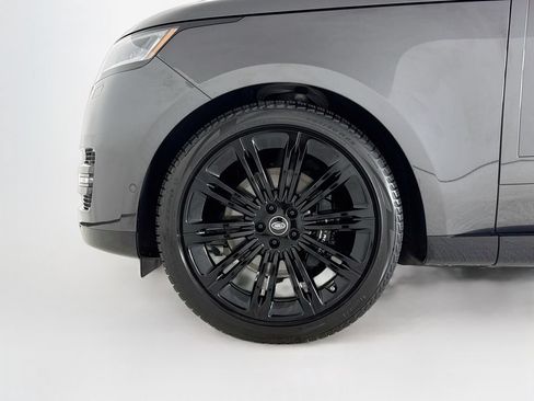 Used 2024 Land Rover Range Rover SE AWD/4WD image 27