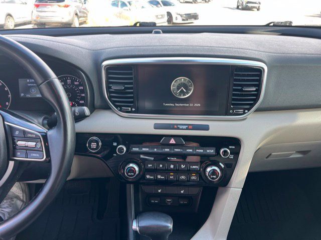 Used 2021 Kia Sportage EX AWD/4WD image 8