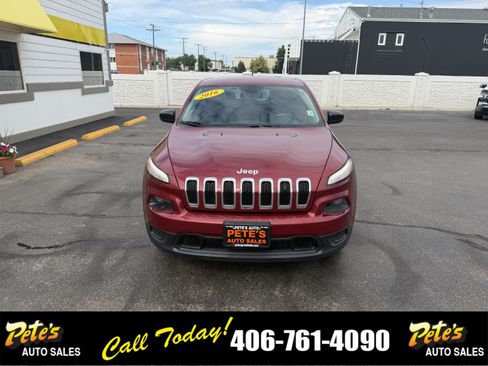 Used 2016 Jeep Cherokee Sport w/ Cold Weather Group AWD/4WD image 6