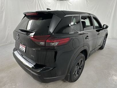 New 2026 Nissan Rogue SV w/ Cold Weather Package