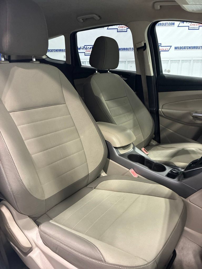 Used 2013 Ford Escape SE FWD image 29