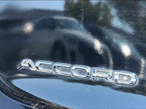 Used 2023 Honda Accord EX image 10