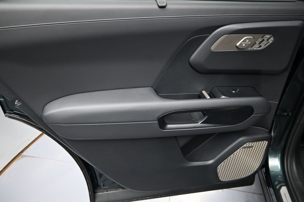 New 2027 Kia Telluride SX Prestige AWD/4WD image 30