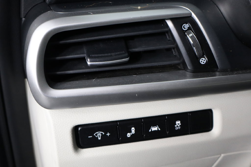 Used 2020 Kia Telluride S FWD image 20