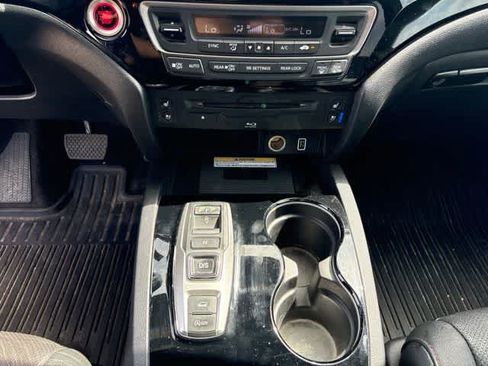 Used 2020 Honda Pilot Black Edition image 19