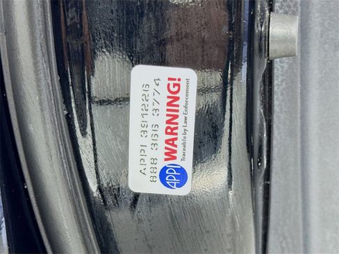 Used 2019 Toyota Highlander SE image 37