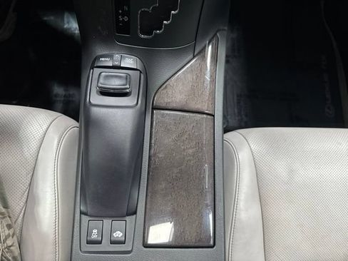 Used 2015 Lexus RX 450h AWD image 25