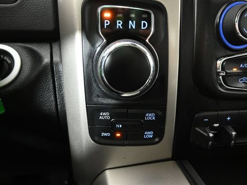 Used 2017 RAM 1500 Big Horn AWD/4WD image 32