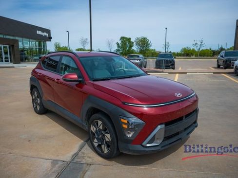 Used 2025 Hyundai Kona SEL FWD image 7