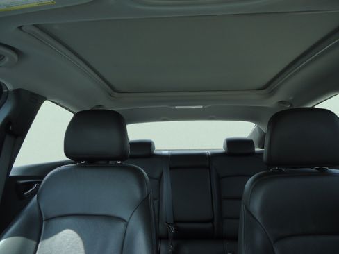 Used 2020 Chevrolet Malibu Premier FWD image 32