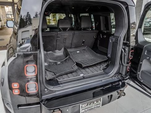 Used 2020 Land Rover Defender 110 X AWD/4WD image 11