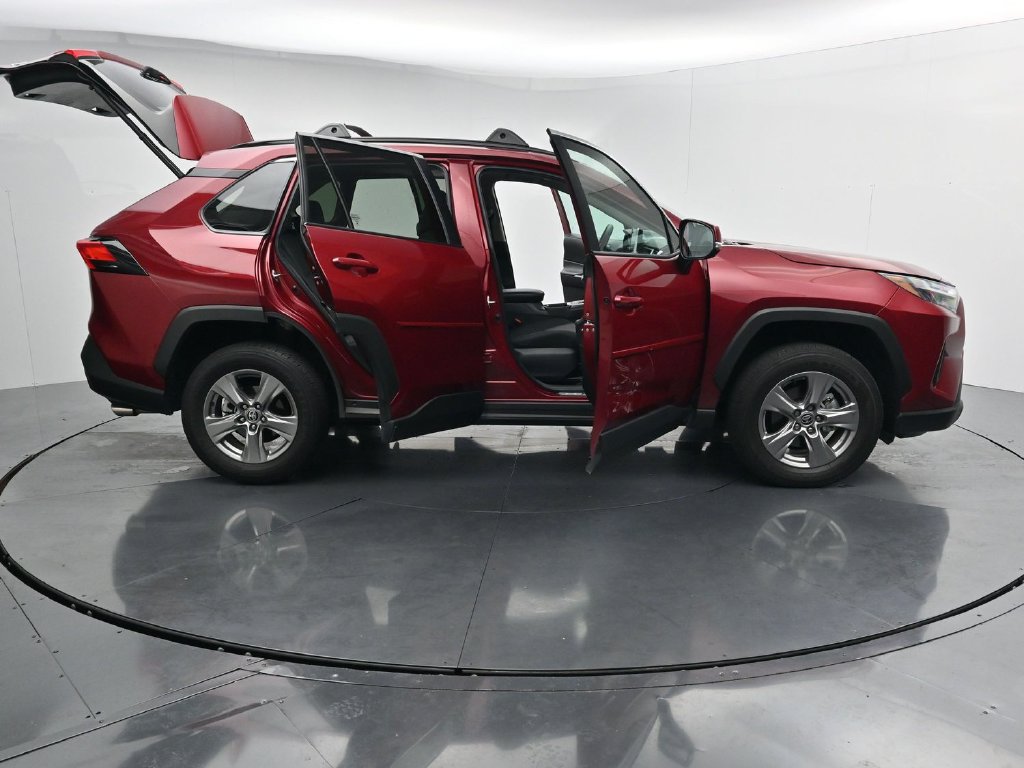 Used 2023 Toyota RAV4 XLE w/ Convenience Package AWD/4WD image 27