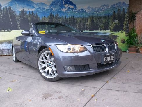 Used 2007 BMW 328i Convertible image 3