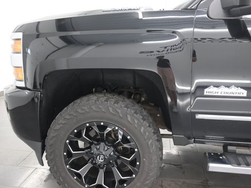 Used 2017 Chevrolet Silverado 2500 High Country w/ Duramax Plus Package AWD/4WD image 32