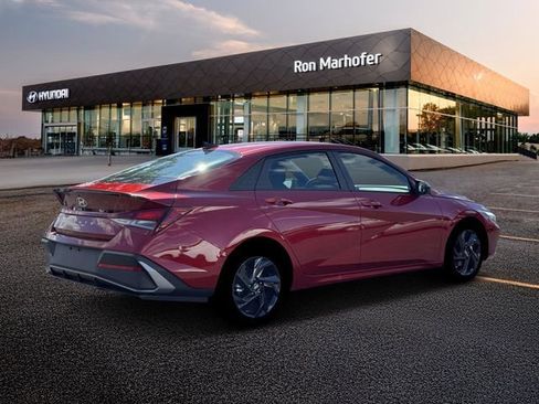 New 2026 Hyundai Elantra Sport FWD image 8