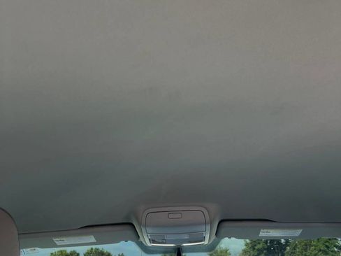 Used 2018 Volkswagen Passat 2.0T R-Line image 24