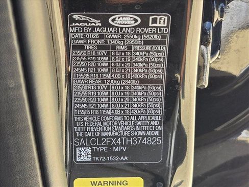 Certified 2026 Land Rover Discovery Sport Landmark AWD/4WD image 25