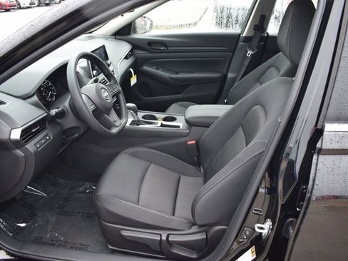 New 2025 Nissan Altima 2.5 S image 7