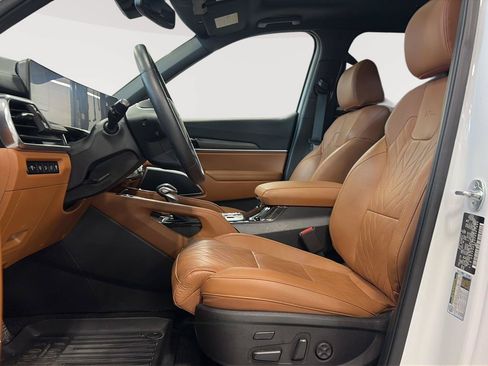 Used 2023 Kia Telluride SX X-Line AWD/4WD image 5