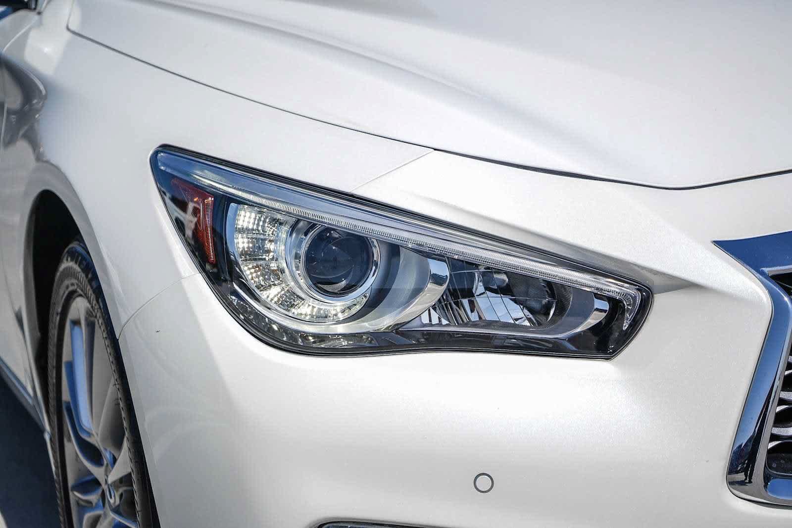 Used 2024 INFINITI Q50 Luxe w/ Cargo Package RWD image 4