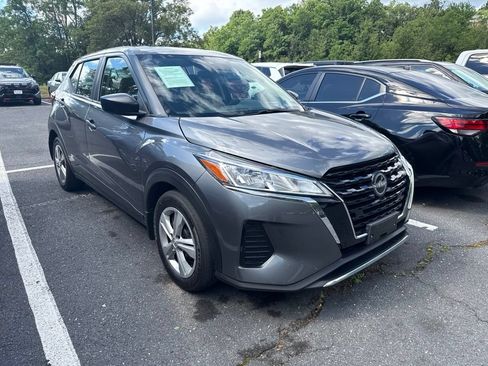 Used 2024 Nissan Kicks S FWD image 1