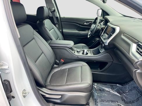 Used 2023 GMC Acadia SLT w/ Elevation Edition FWD image 30