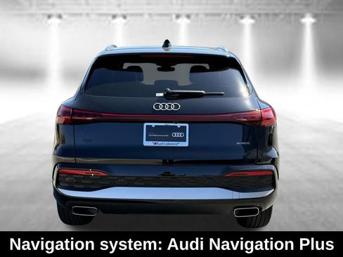 Used 2025 Audi Q5 Premium w/ Convenience Package AWD/4WD image 4