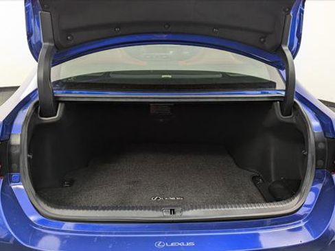 Used 2017 Lexus RC F image 16