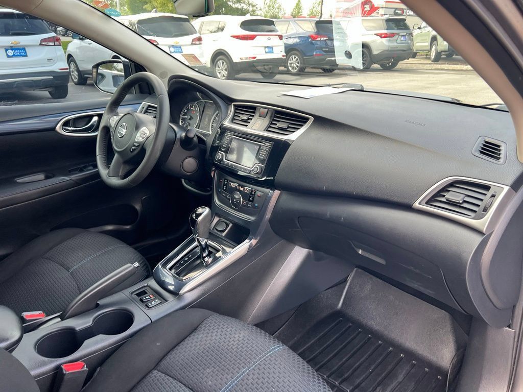 Used 2018 Nissan Sentra SR w/ Electronics Package FWD image 26