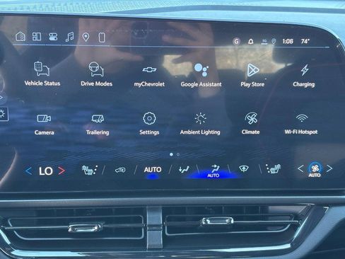 New 2026 Chevrolet Equinox EV RS image 16