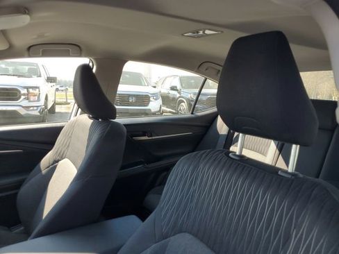Used 2025 Toyota Camry LE image 16